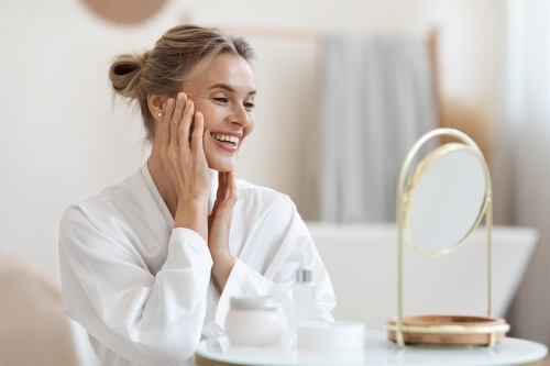 Menopauza - jakie suplementy diety warto stosować?