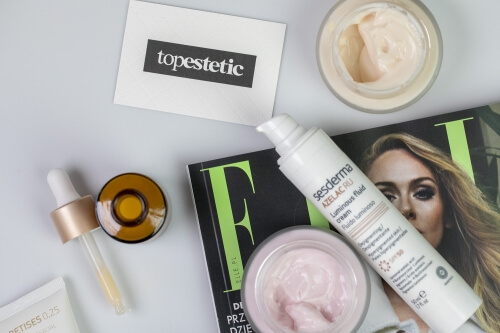 Retinol, witamina C, bakuchiol i kwas traneksamowy - składniki idealne na przebarwienia i zmarszczki