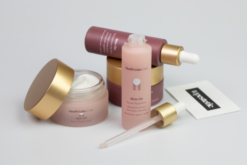 Slow On - kosmetyki przeciwstarzeniowe marki Health Labs Care
