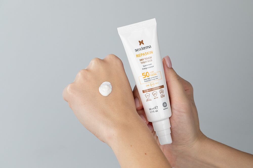 Sesderma Repaskin Dry Touch SPF 50 Krem ochronny SPF50, 50 ml