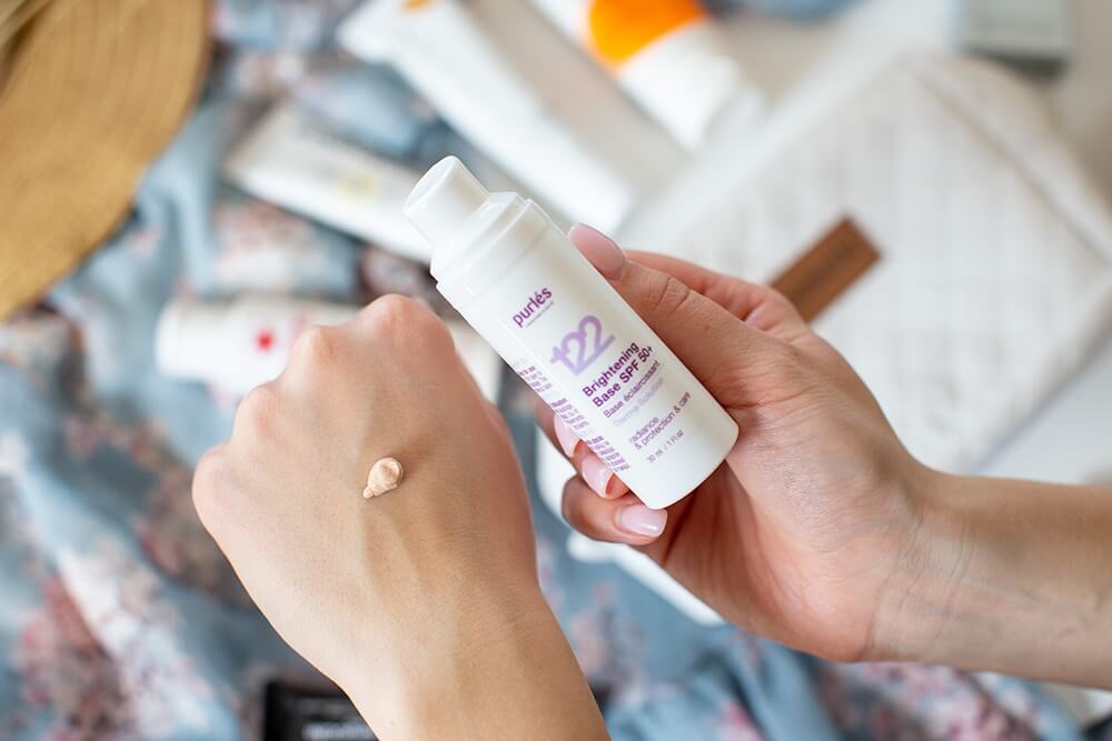 Purles 122 Brightening Base SPF 50+ Rozświetlająca baza SPF 50+ 30 ml