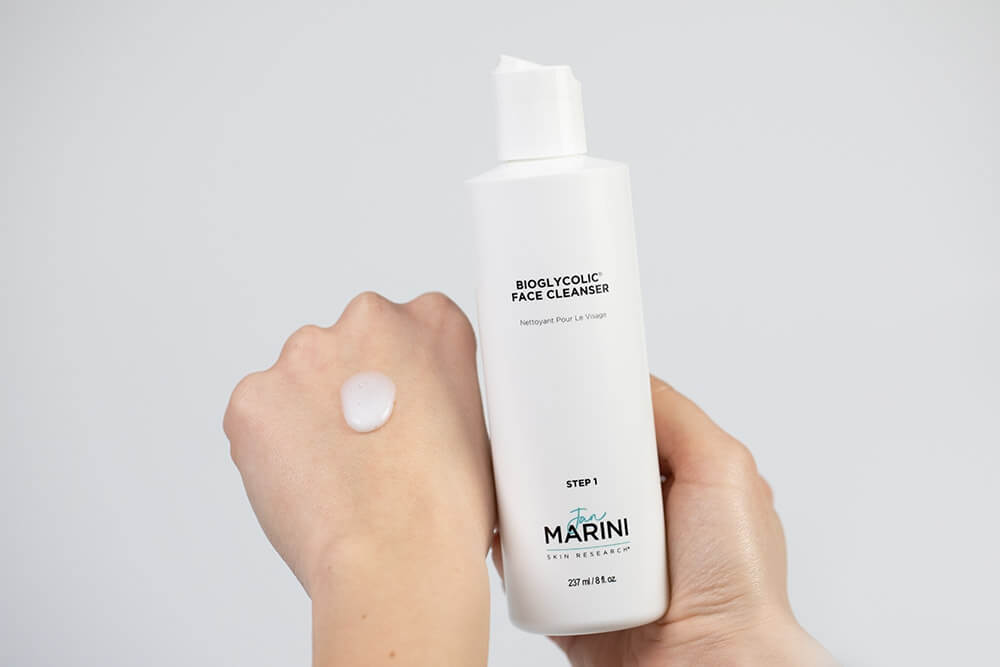Jan Marini Bioglycolic Face Cleanser Emulsja do mycia twarzy z kwasem glikolowym 237 ml