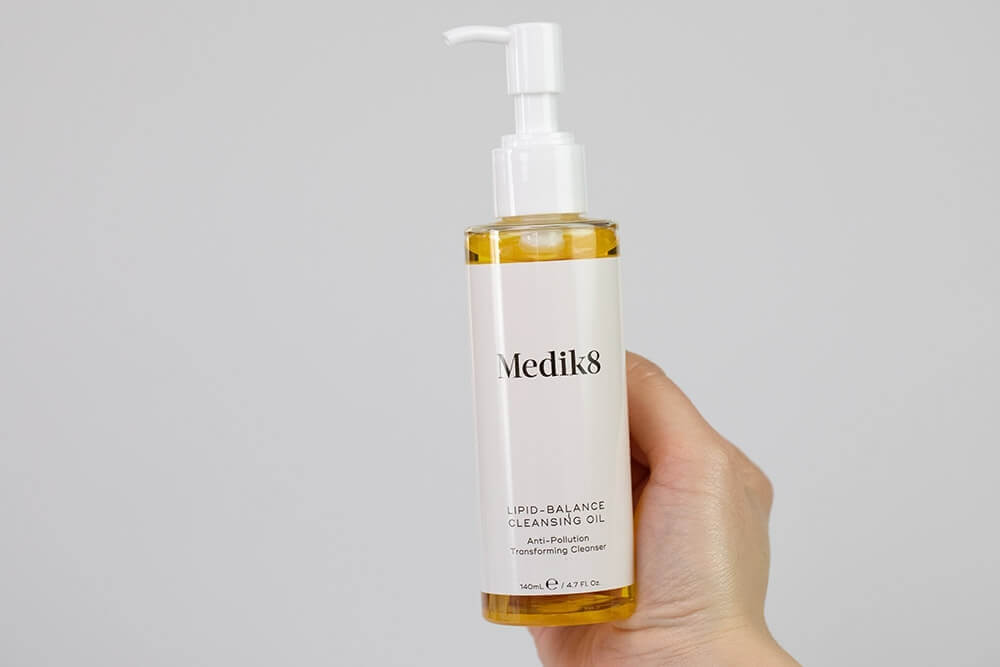 Medik8 Lipid - Balance Cleansing Oil Jedwabisty olejek do demakijażu 140 ml