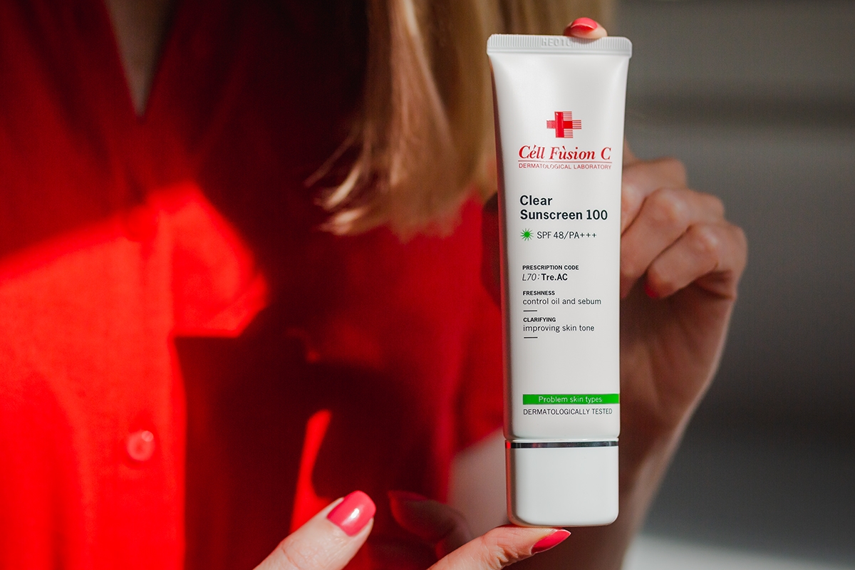 Cell Fusion C Advanced Clear Sunscreen 100 SPF 50 PA++++ Krem przeciwsłoneczny dla skóry tłustej i problematycznej 50 ml