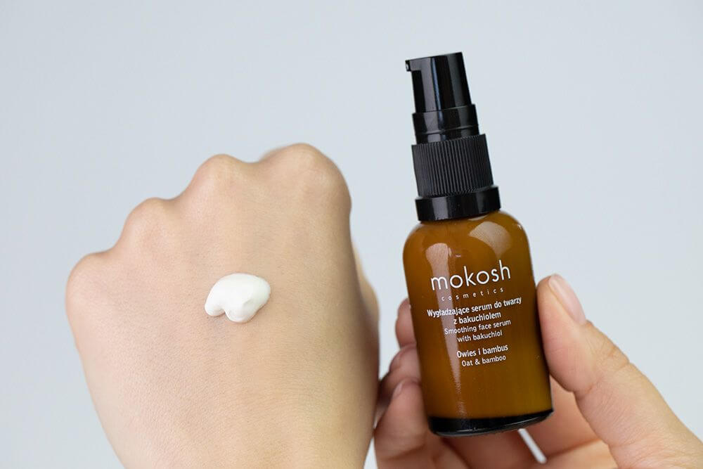 Mokosh Smoothing Serum with Bakuchiol Oat & Bamboo Wygładzające serum do twarzy z bakuchiolem - Owies i bambus 30 ml