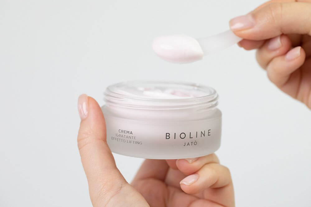 Bioline Jato Moisturizing Cream Lifting Effect Krem nawilżający z efektem liftingu 50 ml