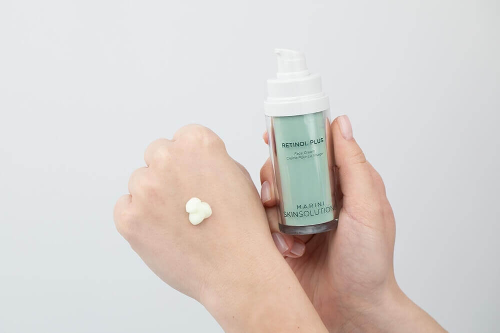 Marini SkinSolutions Retinol Plus Przeciwstarzeniowy krem z retinolem 28 g