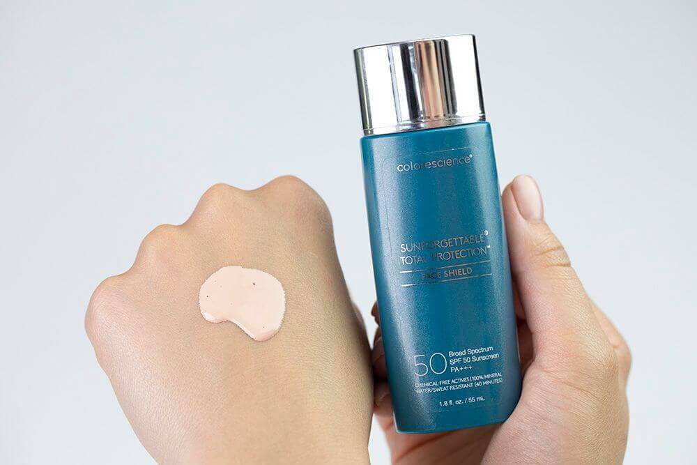 Colorescience Sunforgettable Total Protection Face Shield SPF 50 Minerały w emulsji do twarzy ( kolor Classic ) 55 ml
