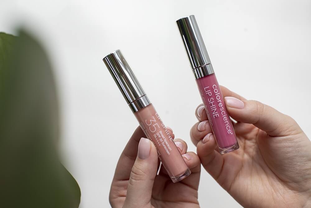 Colorescience Lip Shine SPF 35 Błyszczyk ochronny do ust (kolor Champagne) 4 mlColorescience Lip Shine SPF 35 Błyszczyk ochronny do ust (kolor Pink) 4 ml