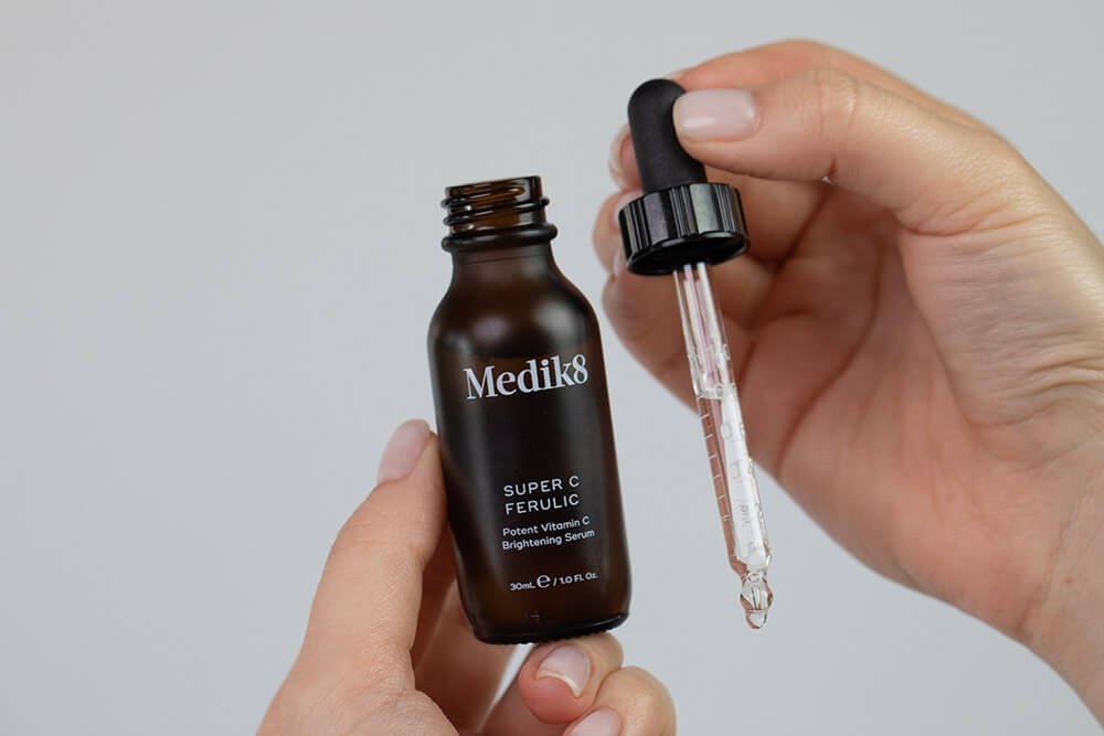 Medik8 Super C Ferulic Silne serum antyoksydacyjne z witaminą C i kwasem ferulowym 30 ml