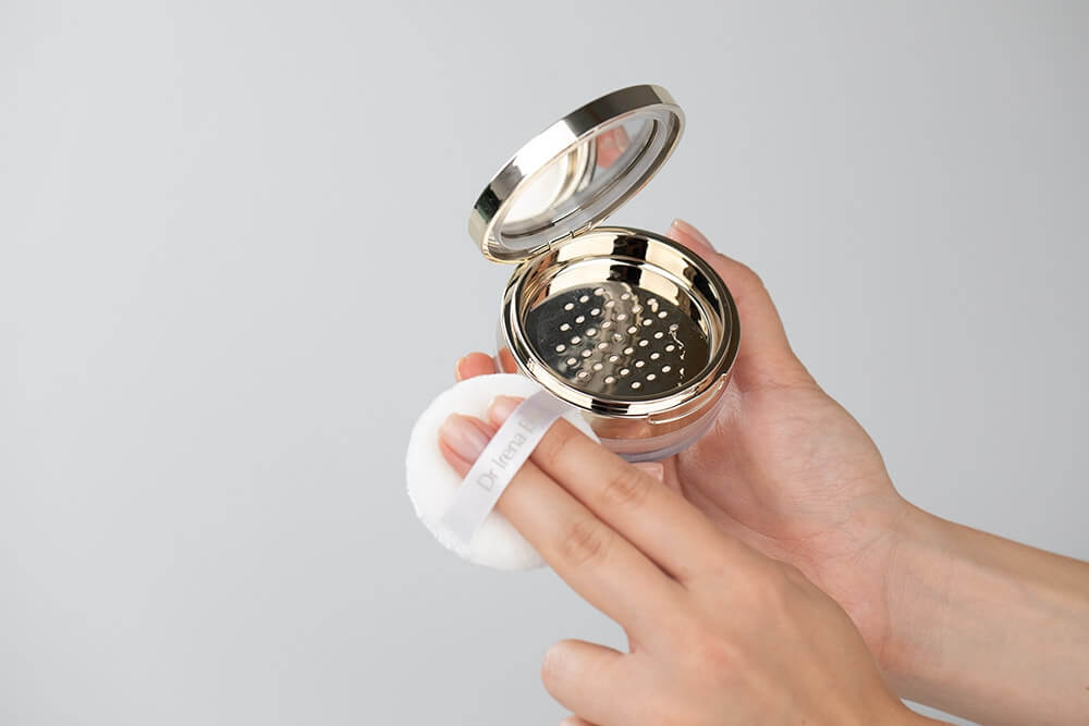 Dr Irena Eris Illuminating Loose Powder Puder sypki rozświetlający 11 g