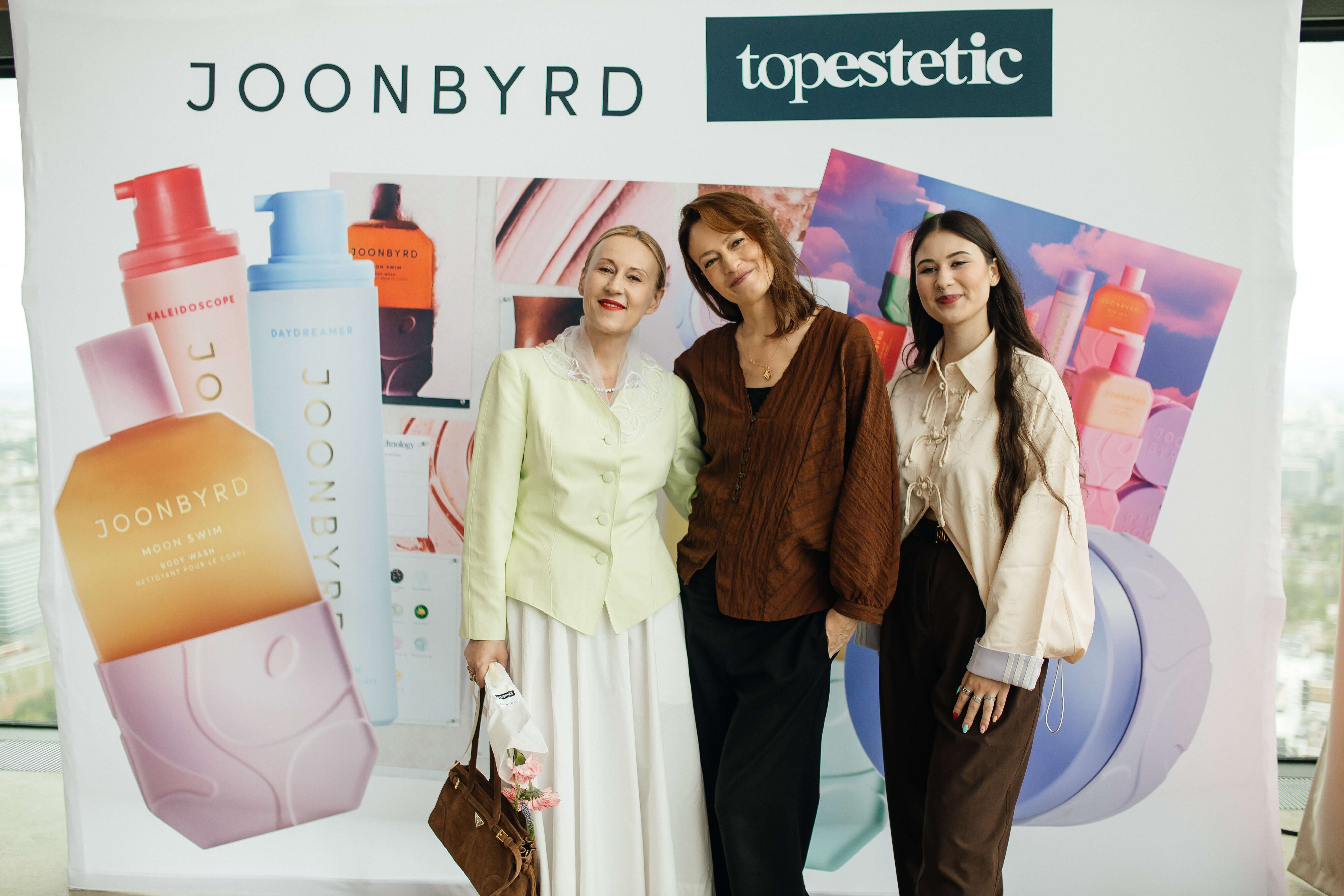 Event Topestetic i marki Joonbyrd
