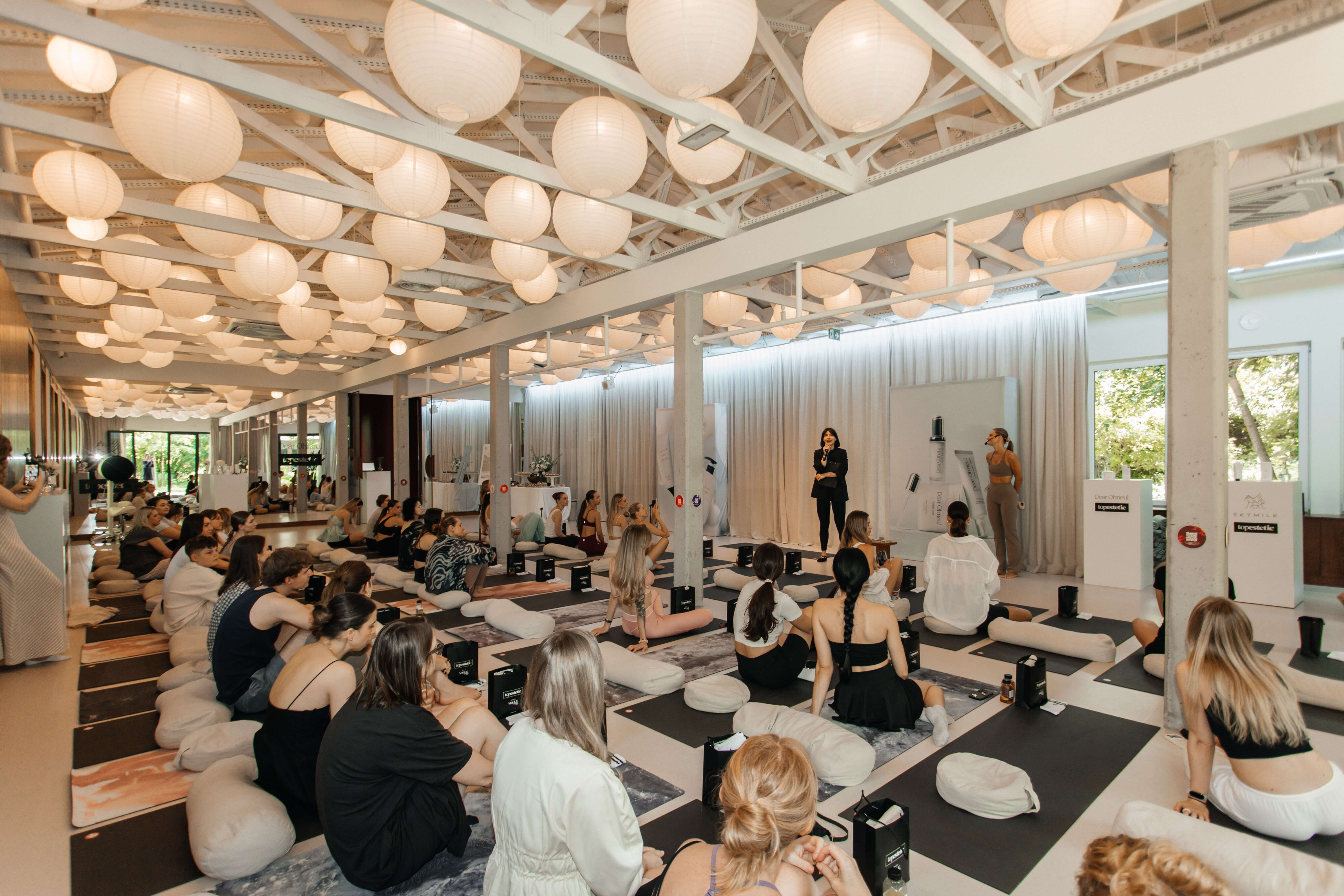 Event Topestetic i Skymilk i Dear Ohneu