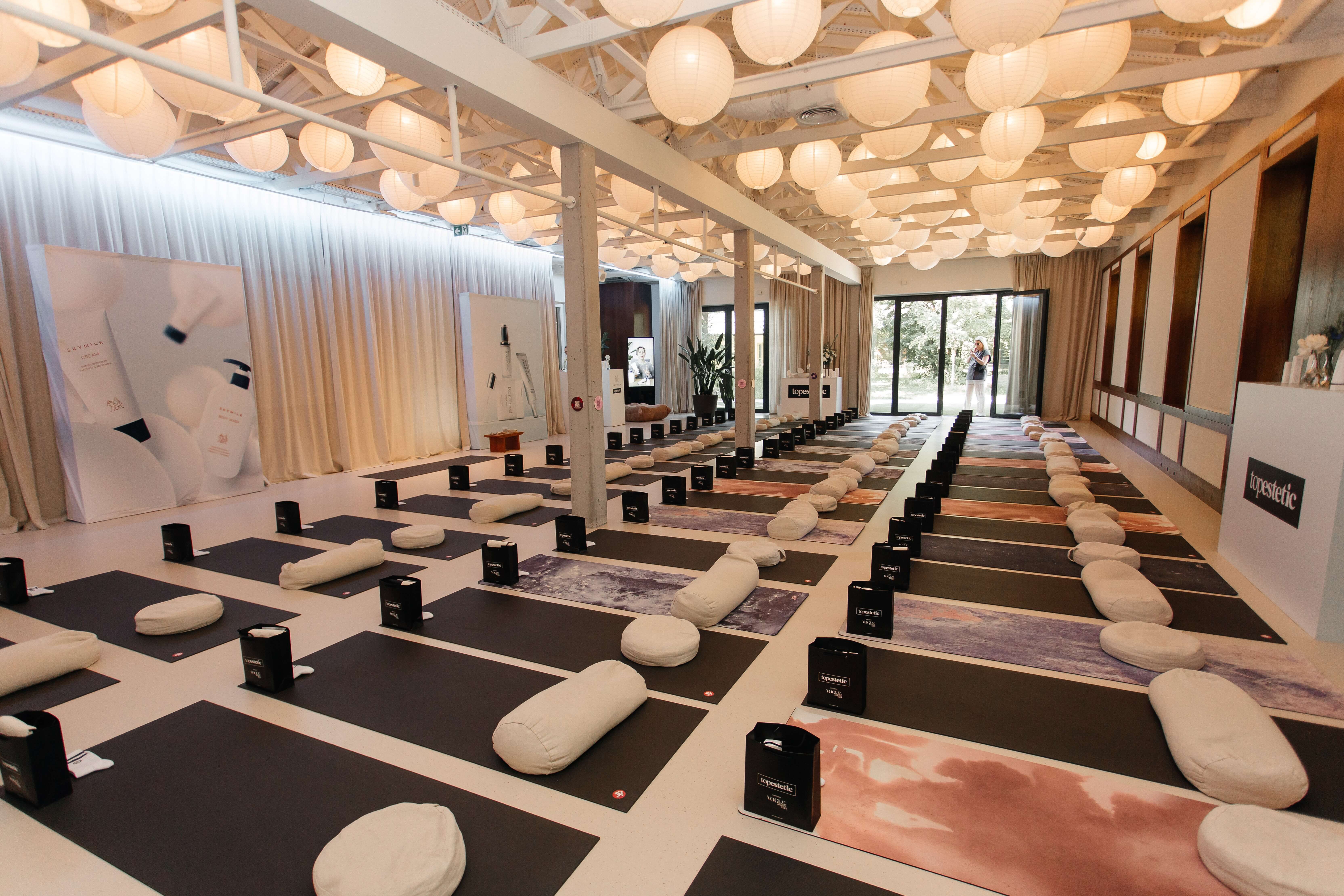 Event Topestetic i Skymilk i Dear Ohneu