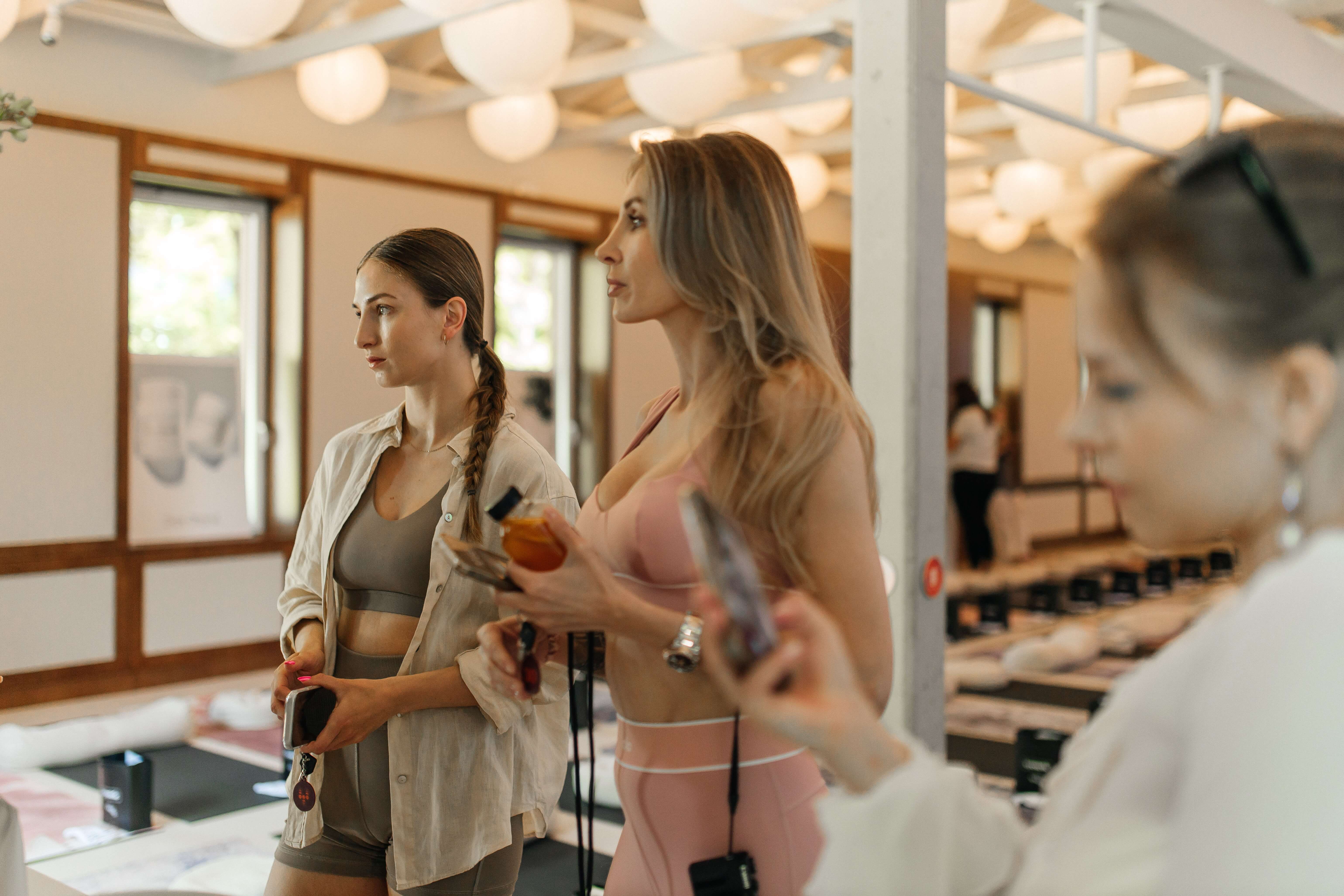 Event Topestetic i Skymilk i Dear Ohneu