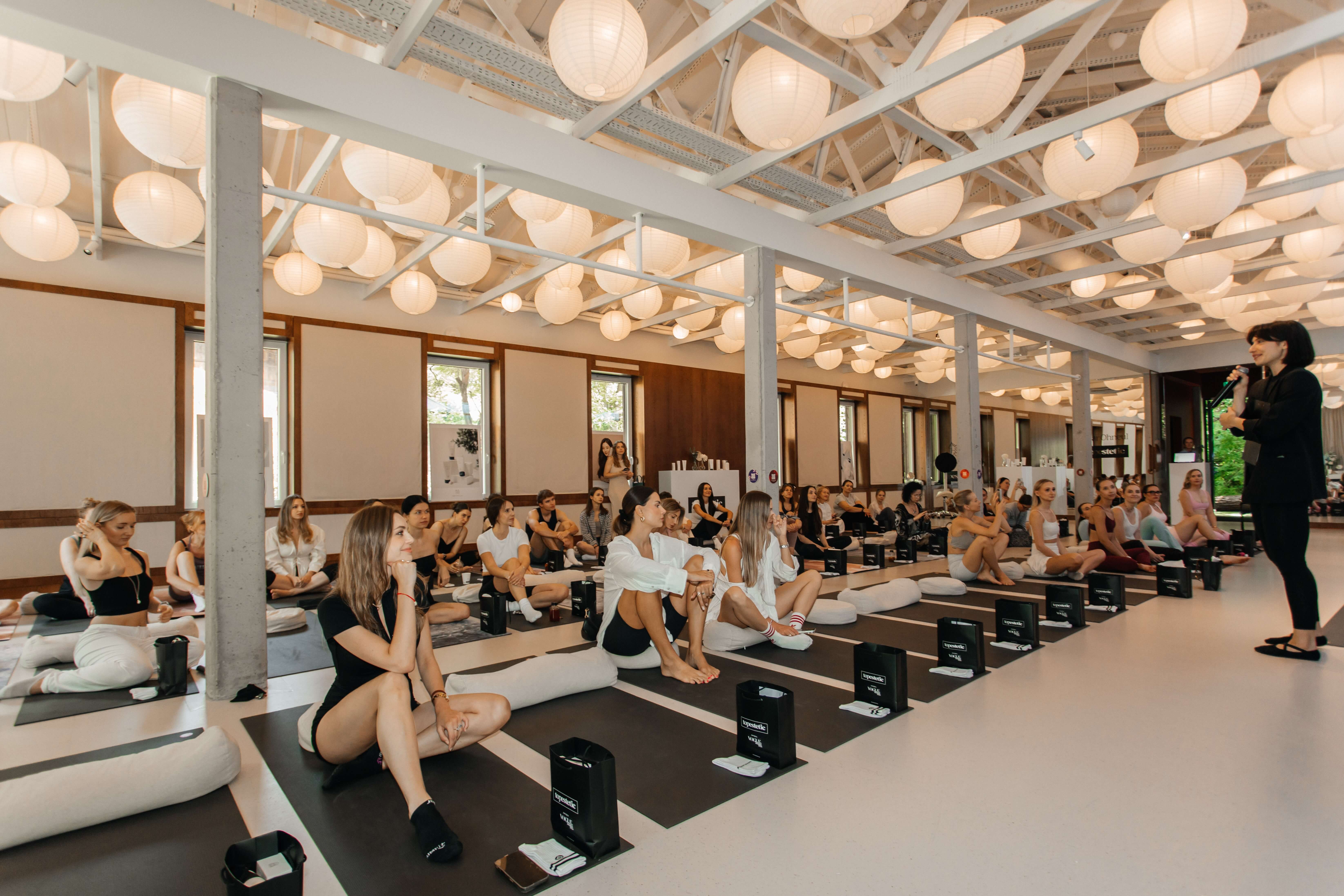 Event Topestetic i Skymilk i Dear Ohneu