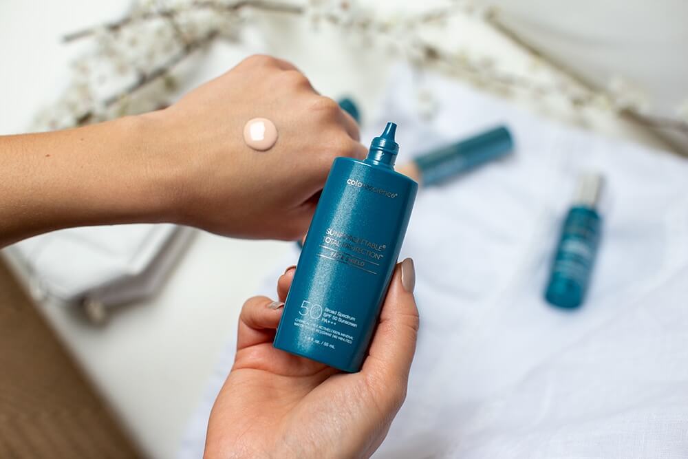 Colorescience Sunforgettable Total Protection Face Shield SPF 50 Minerały w emulsji do twarzy ( kolor Classic ) 55 ml