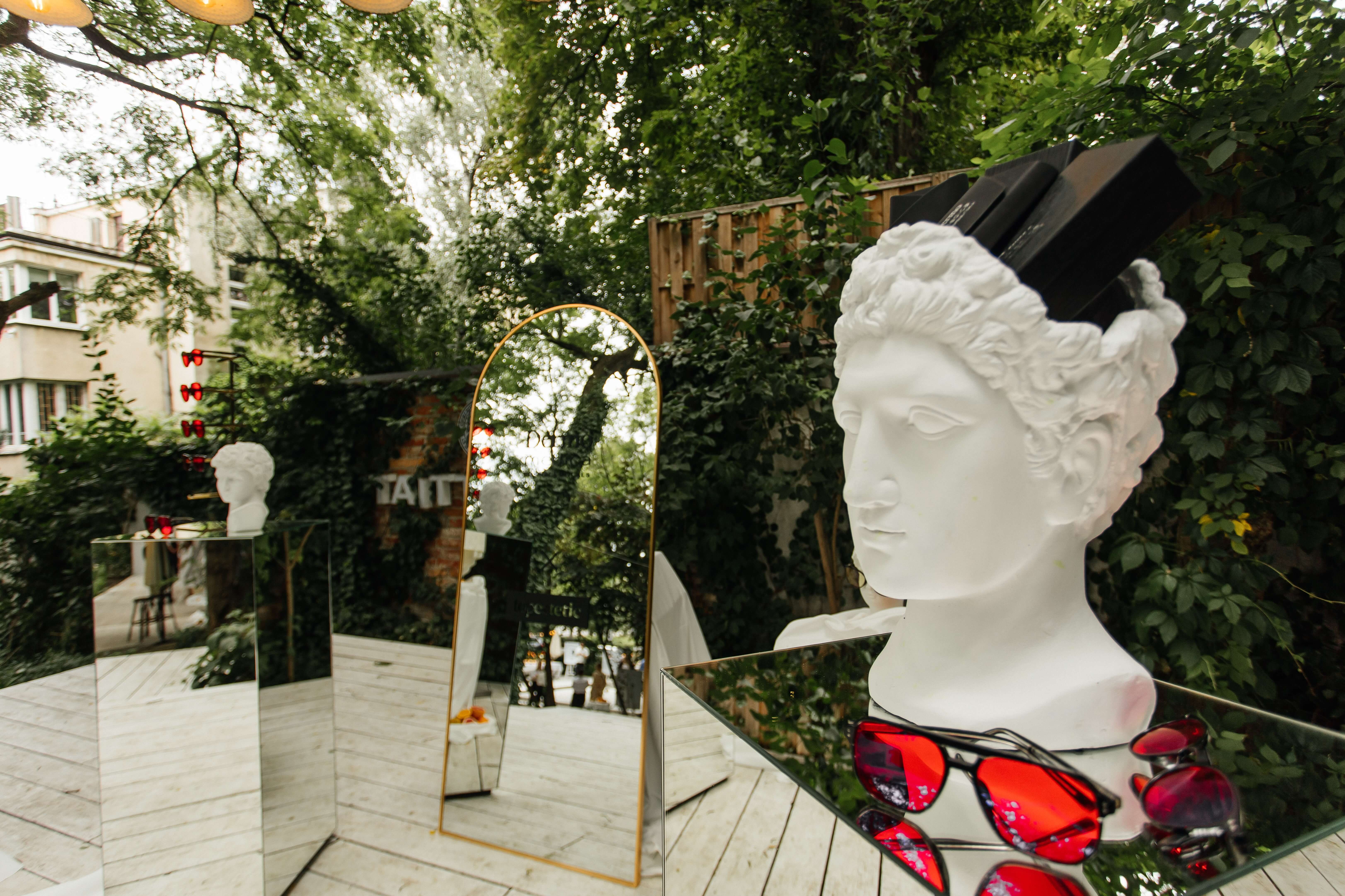 Garden Party Topestetic x Dermomedica