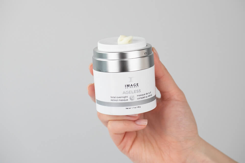 Image Skincare Total Overnight Retinol Masque Nocna maska z retinolem 48 g