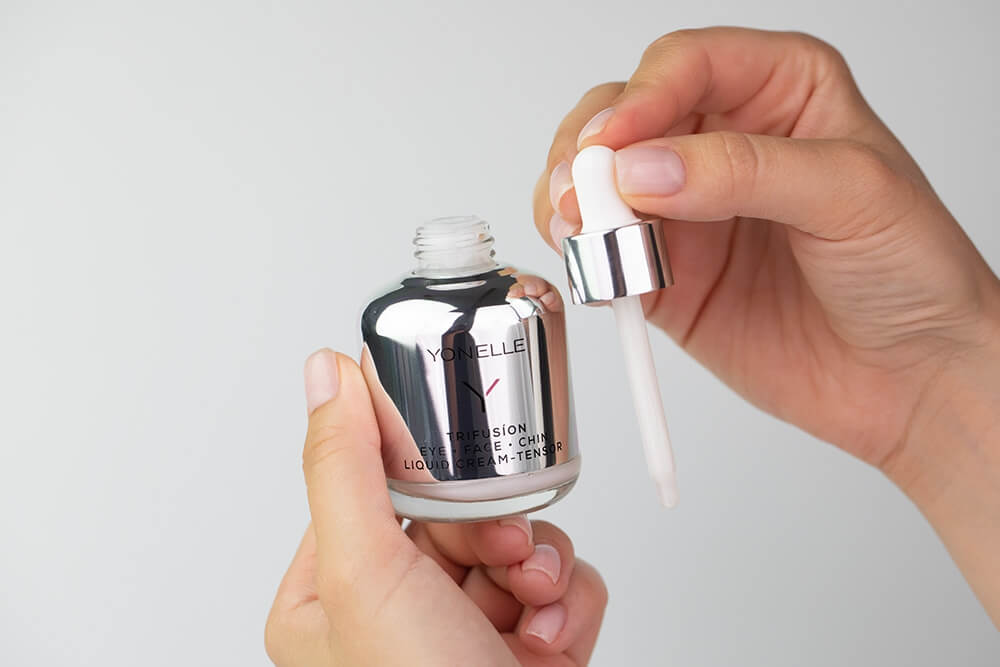 Yonelle Trifusion Eye-Face-Chin Liquid Cream-Tensor Płynny krem-napinacz pod oczy, na twarz i podbródek 50 ml