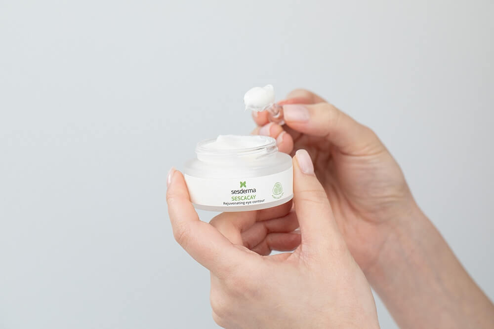 Sesderma Sescacay Rejuvenating Eye Contour Odmładzający krem kontur oczu 30 ml