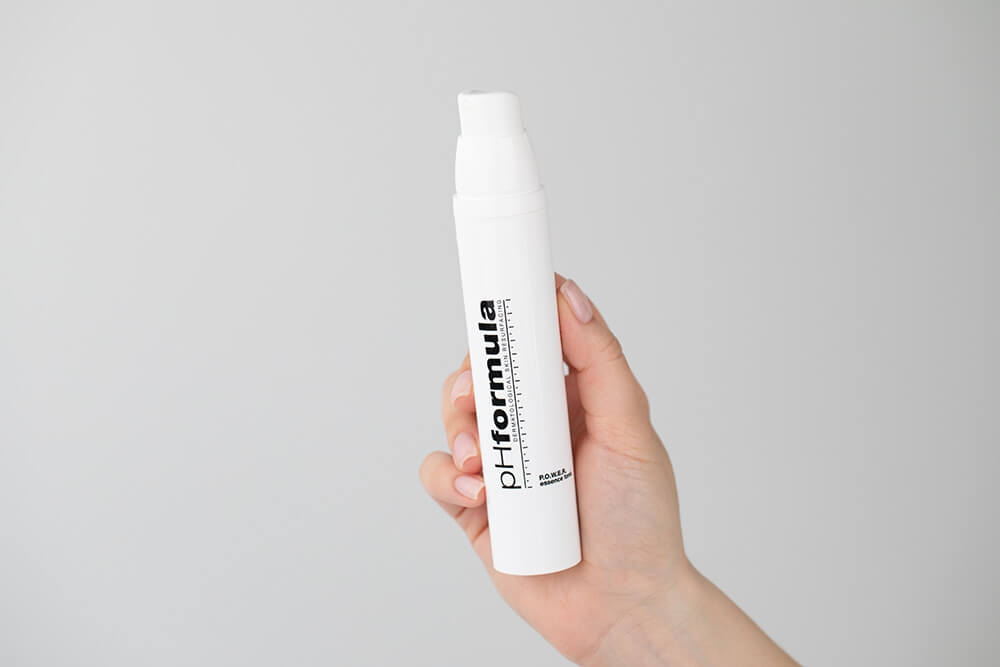 pHformula POWER Essence Tonic + POINT Multi Protect ZESTAW Esencja o działaniu nawilżającym i przeciwstarzeniowym 75 ml + Przeciwstarzeniowy krem nawilżający SPF15 50 ml