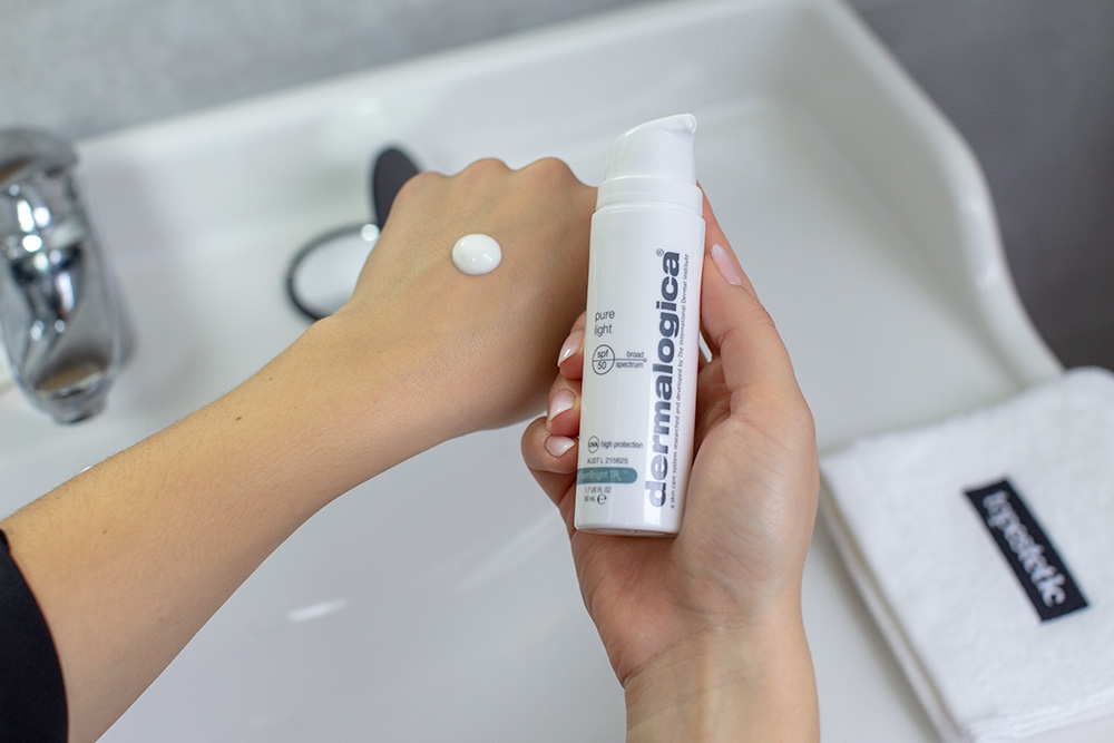 Dermalogica Pure Light SPF 50 Krem wyrównujący koloryt skóry SPF 50 50 ml