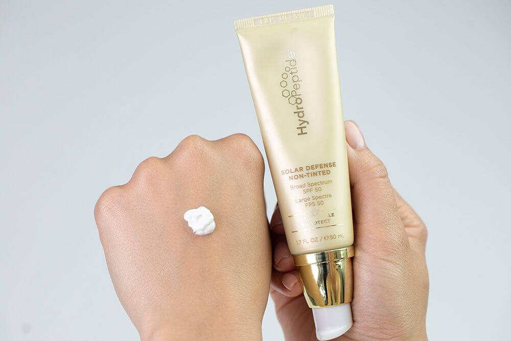 Hydropeptide Solar Defense Non Tinted Sunscreen SPF 50 Ochrona przeciwsłoneczna niekoloryzująca 50 ml