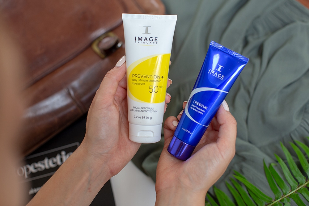 Image Skincare Daily Ultimate Protection Moisturizer SPF 50 Maksymalna ochrona, zwłaszcza cery wrażliwe 91 gImage Skincare I Rescue Post Treatment Recovery Balm Preparat szybko regenerujący 57 g