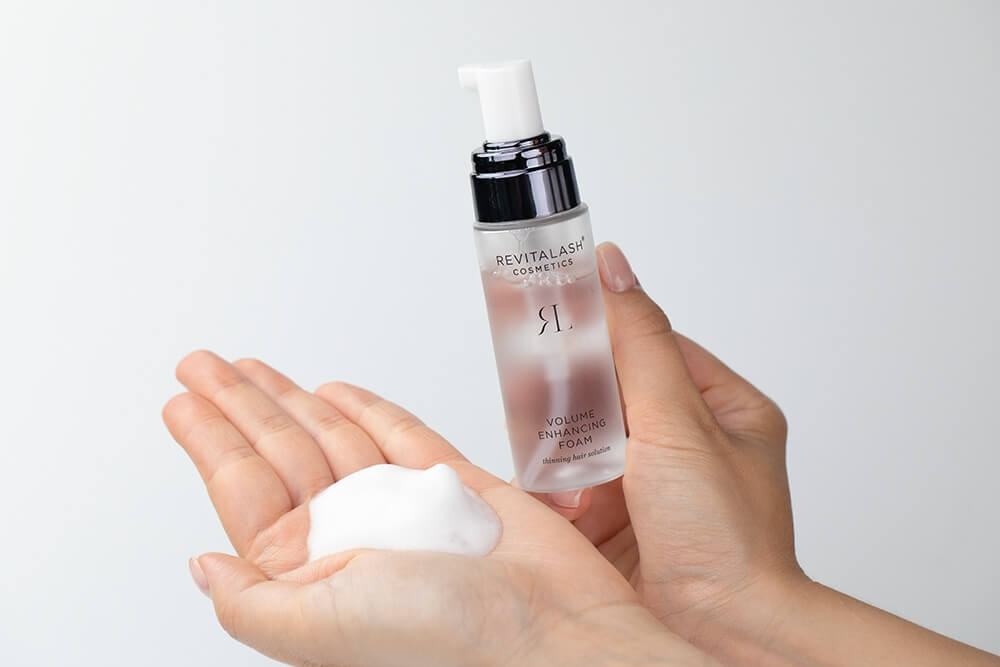 Revitalash Volume Enhancing Foam Pianka stymulująca wzrost włosów 55 ml