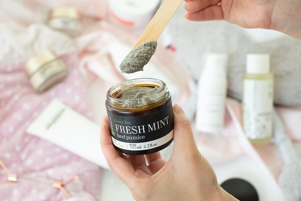 Phenome Fresh Mint Heel Pumice Pumeks do stóp z zieloną herbatą i miętą 125 ml