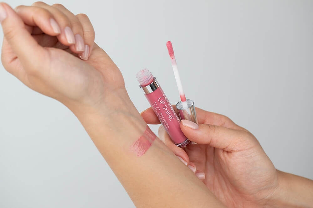 Colorescience Lip Shine SPF 35 Błyszczyk ochronny do ust (kolor Pink) 4 ml