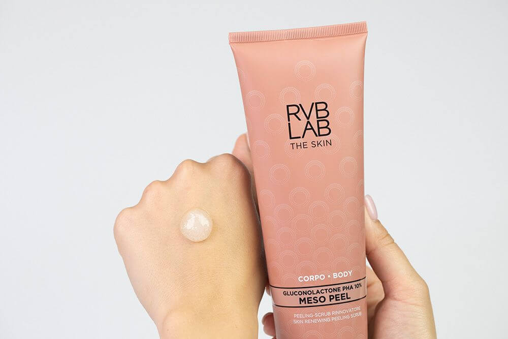 RVB LAB Make Up Peel Skin Renewaling Peeling - Scrub Cukrowy peeling kwasowy 250 ml