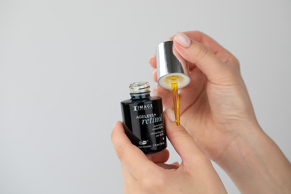 Image Skincare Pure Liquid Retinol 0,1% Serum olejowe z czystym retinolem 0,1% dla skóry suchej i wrażliwej 30 ml