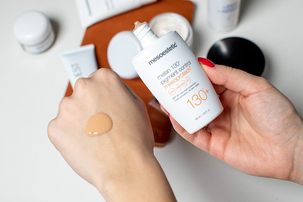 Mesoestetic Mesoprotech Melan 130 Fluid koloryzujacy SPF50+ 50 ml