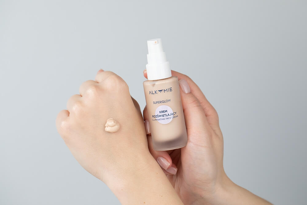 Alkmie Super Glow Rozświetlający krem z perłowymi mikropigmentami 30 ml