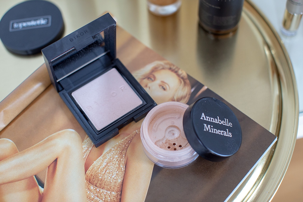 Annabelle Minerals Mineral Highlighter Rozświetlacz mineralny (kolor Diamond Glow) 4 gBikor Kyoto Highlighter Rozświetlacz 8 g