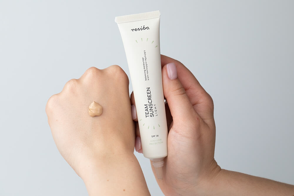 Resibo Team Sunscreen SPF 30 Nawilżający krem koloryzujący SPF 30 40 ml