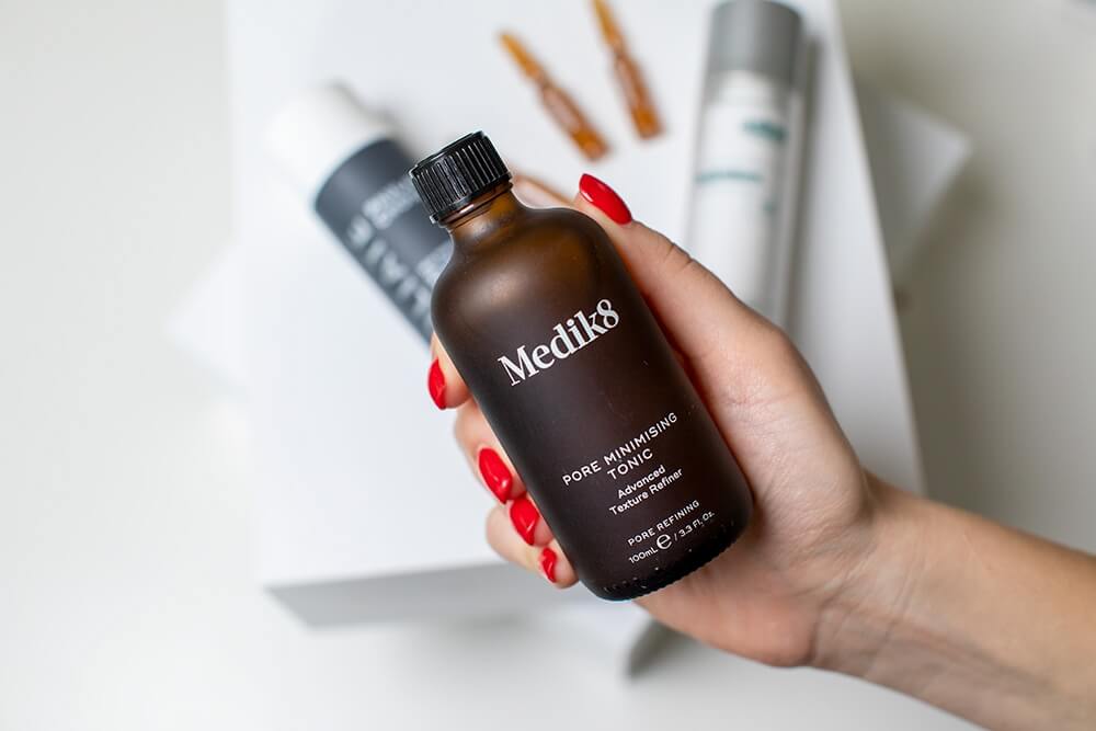 Medik8 Pore Minimising Tonic Tonik redukujący widoczność porów 100 ml