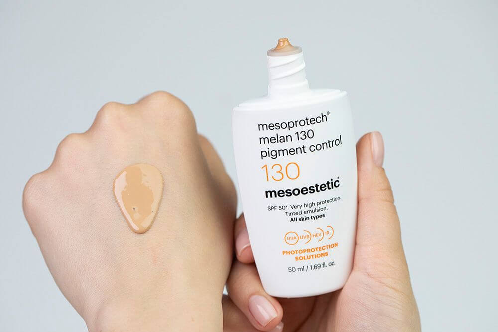 Mesoestetic Mesoprotech Melan 130 SPF 50+ Fluid koloryzujacy 50 ml