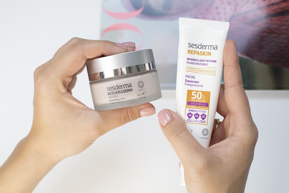 Sesderma Resveraderm Facial Cream + Repaskin Fluido Invisible ZESTAW Krem przeciwstarzeniowy 50 ml + Krem-żel SPF50 50 mlSesderma Resveraderm Facial Cream Krem przeciwstarzeniowy 50 mlSesderma Repaskin Fluido Invisible SPF 50 Emulsja 50 ml