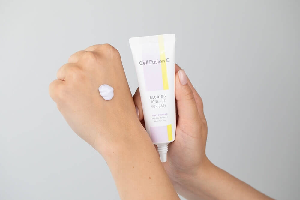 Cell Fusion C Bluring Sun Base SPF 50+/PA++++ Baza wygładzająca dla cer problematycznych z bardzo wysoką ochroną przeciwsłoneczną 50 ml