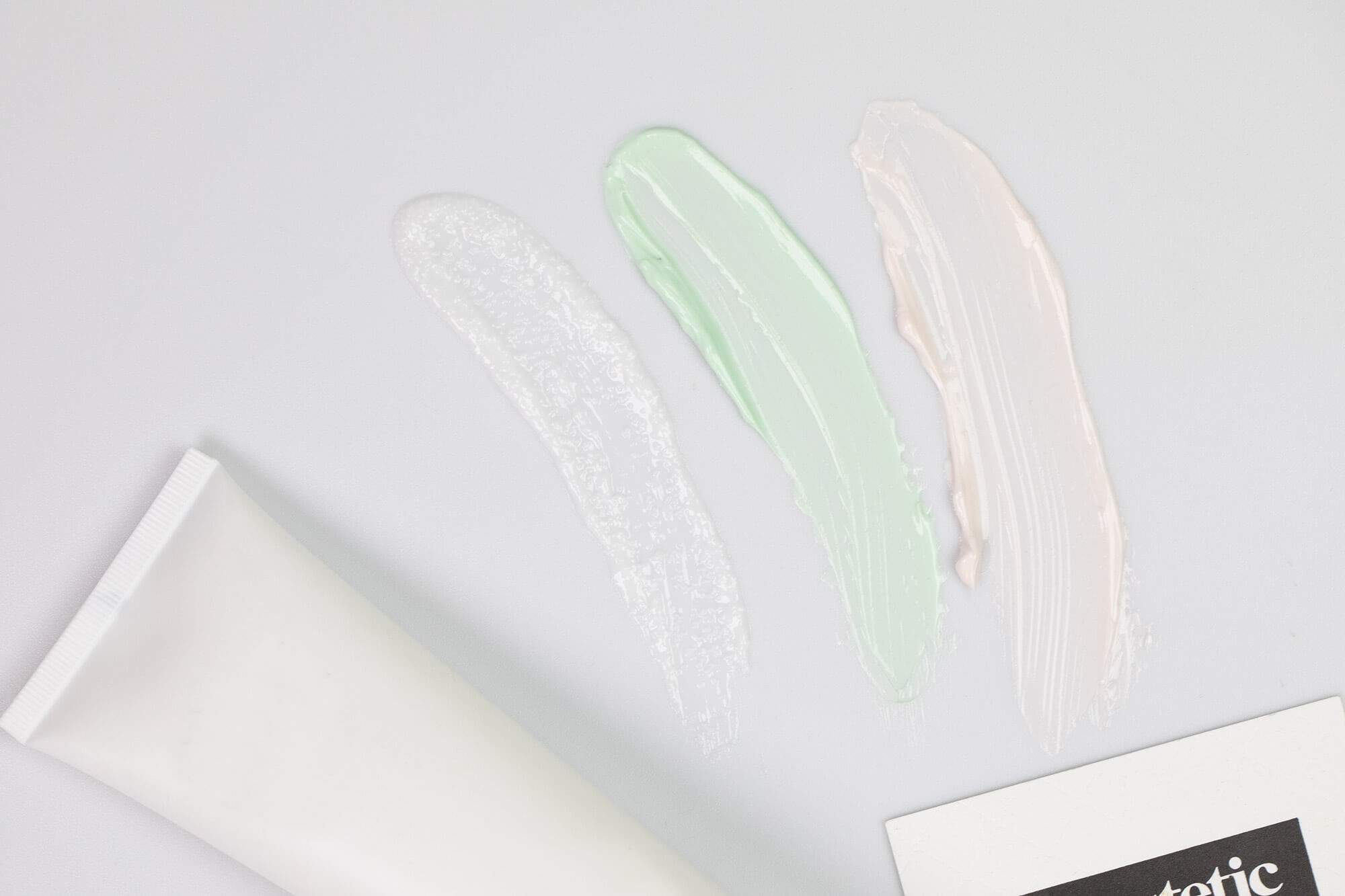 Kwas glikolowy - jak działa i dla kogo jest polecany?