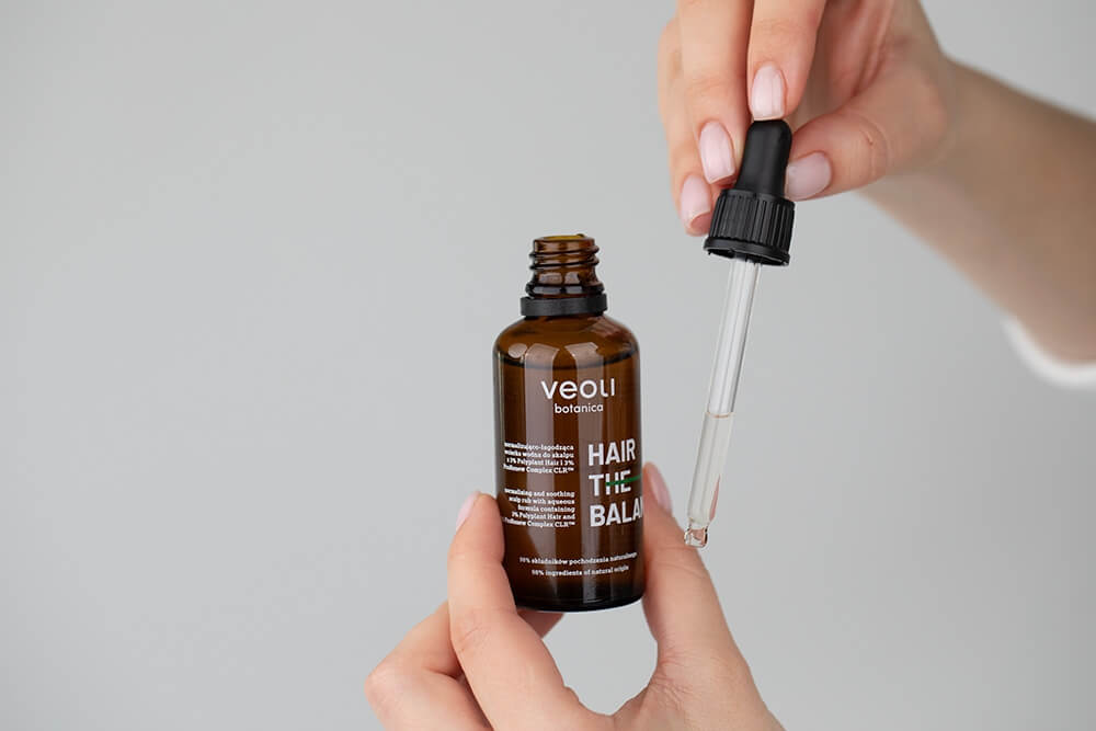 Veoli Botanica Hair the Balance Nomalizująco - łagodząca wcierka wodna do skalpu z 3% Polyplant Hair i 3% ProRenew Complex CLR™ 50ml