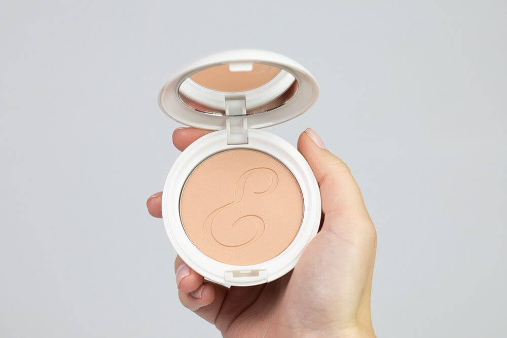 Embryolisse Poudre Compacte Bonne Mine Puder wygładzająco-brązujący 12 g