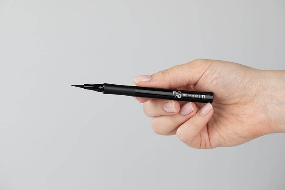 RVB LAB Make Up Waterproof Mascara Extra Volume Wodoodporny tusz pogrubiający Aqua Bomb 11,5 ml