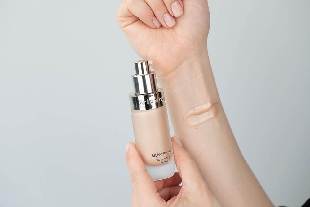 Dr Irena Eris Silky Shine Illuminating Primer Rozświetlająca baza 30 ml