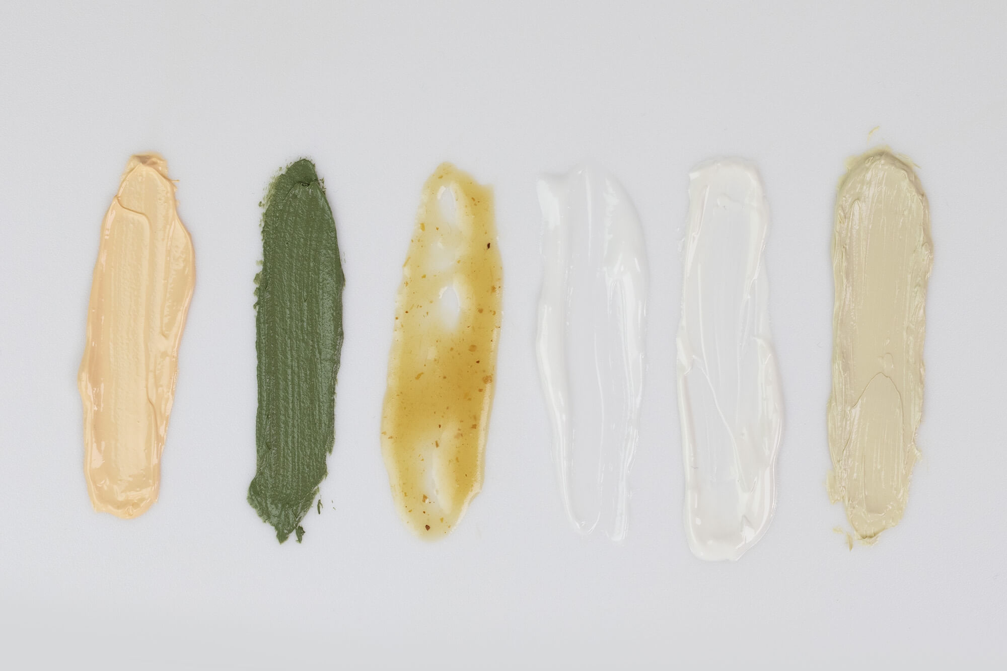 Matcha w kosmetykach - jak działa na skórę?