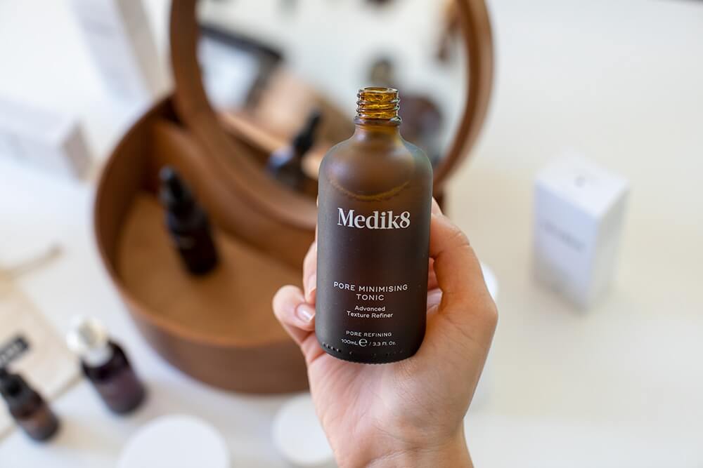 Medik8 Pore Minimising Tonic Tonik redukujący widoczność porów 100 ml