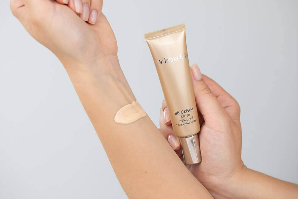Dr Irena Eris BB Cream SPF 50 Waterproof Tinted Moisturizer Krem BB (kolor 10) 30 ml